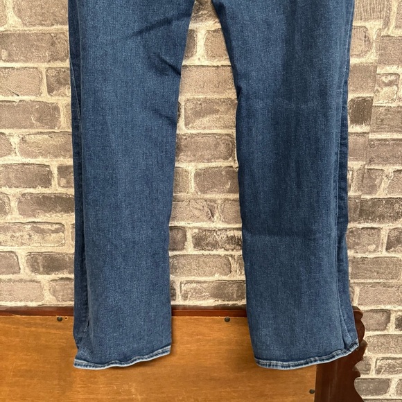 Madewell Skinny Flare Jeans in Sevier Wash Seamed Edition - Picture 10 of 13